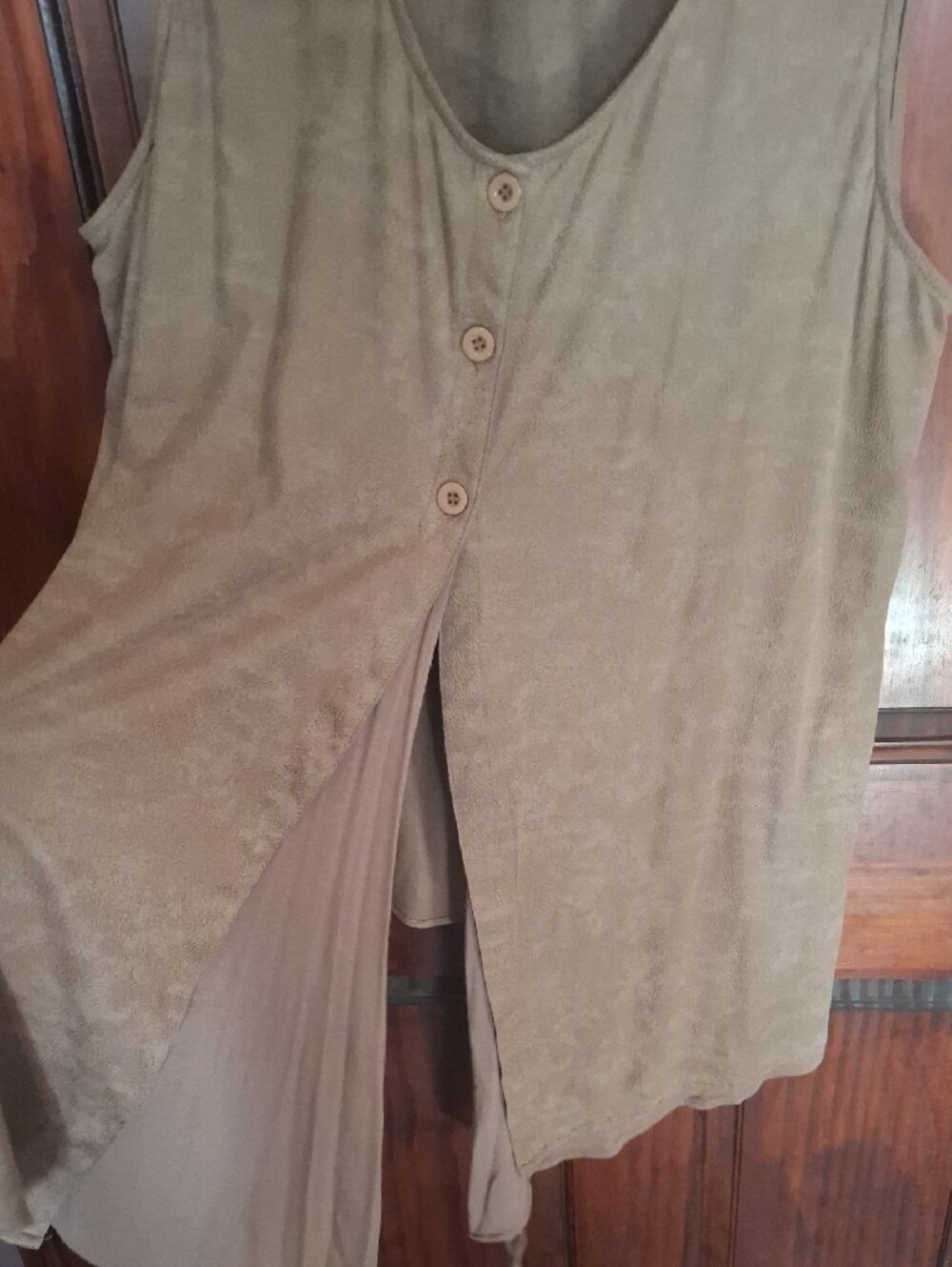 Miilla Medium Sleeveless Button-Front Tunic Top - Brown - Picture 3 of 4